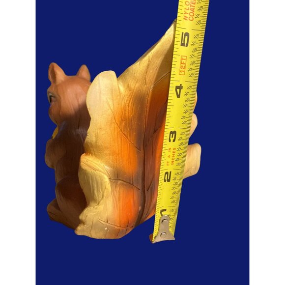Squirrel Figurine With Fall Autumn Leaf and Acorn - Picture 11 of 12